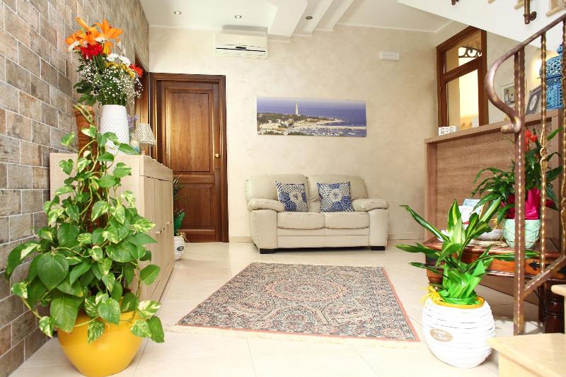 Coralia Bed And Breakfast - Lobi