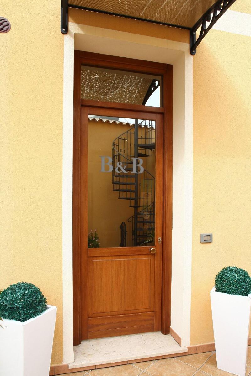 Coralia Bed And Breakfast - Genel