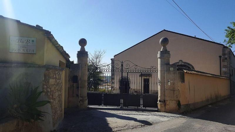Villa Rosaria - Genel