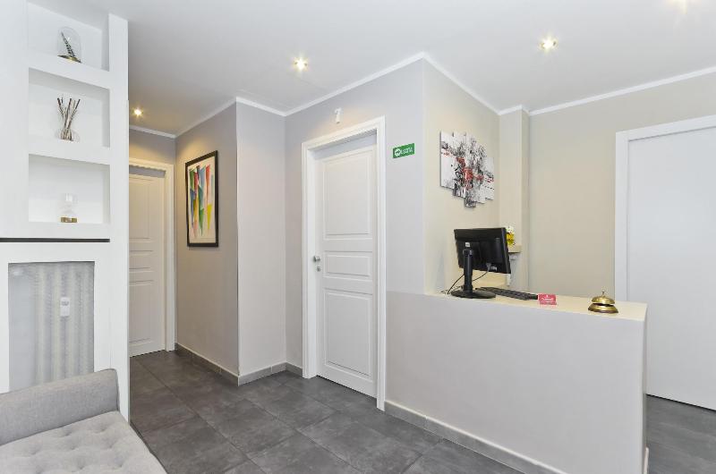 B&B Tohouse Deluxe - Lobi