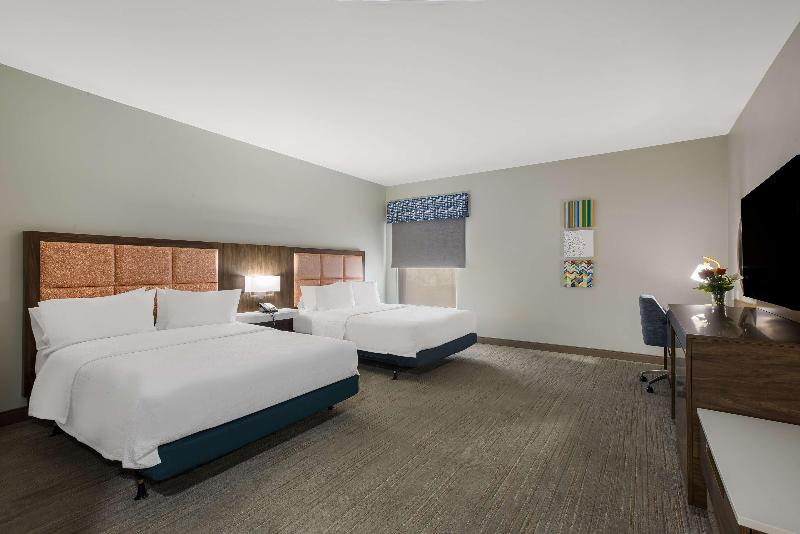 Hampton Inn Linden - Oda