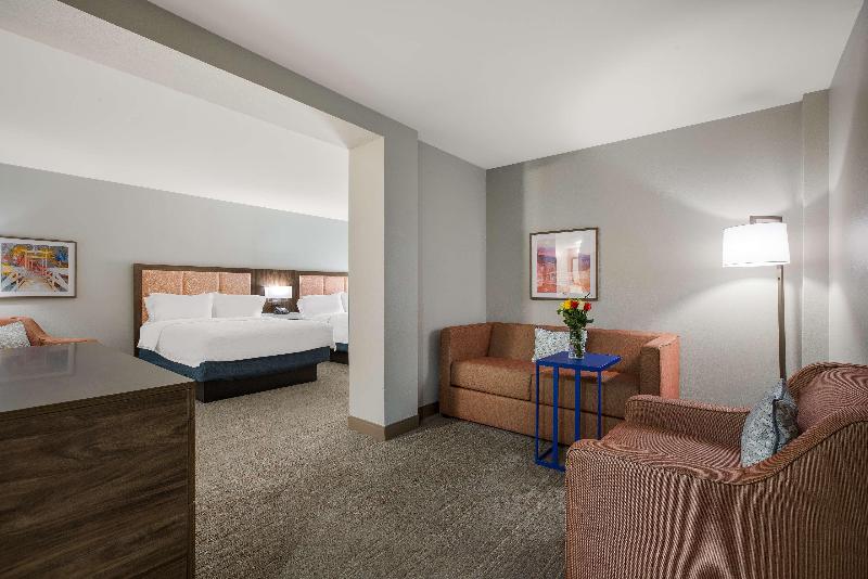 Hampton Inn Linden - Oda