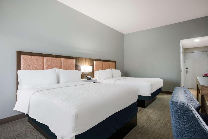 Hampton Inn Linden - Oda