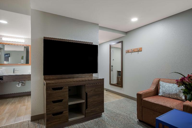 Hampton Inn Linden - Oda