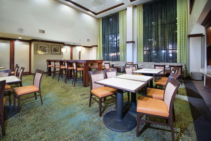Hampton Inn Linden - Restoran