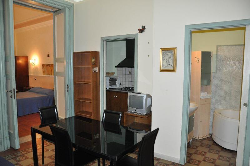 Teatro Bellini - Bed & Breakfast - Oda