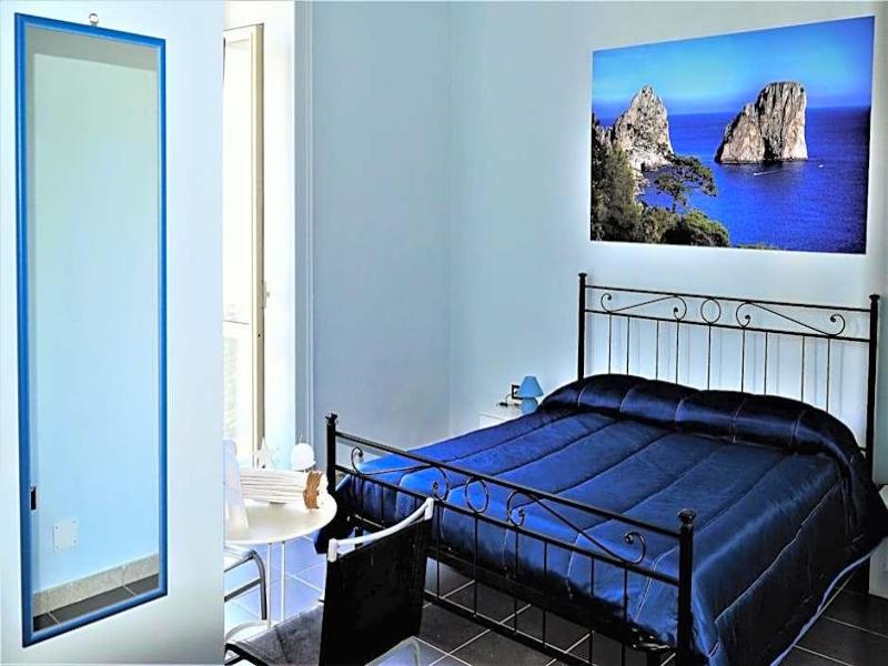 Napoli Station B&B - Oda