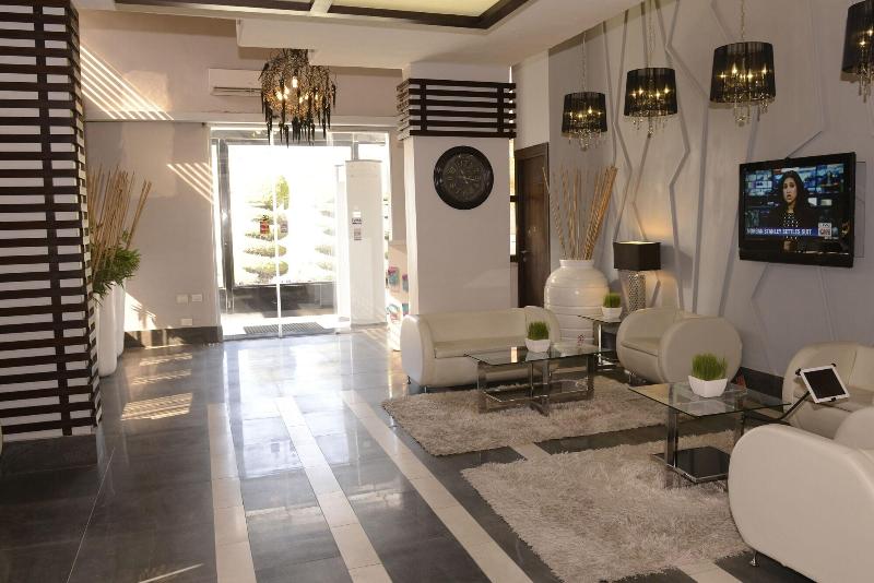 Crystal Suites - Bar