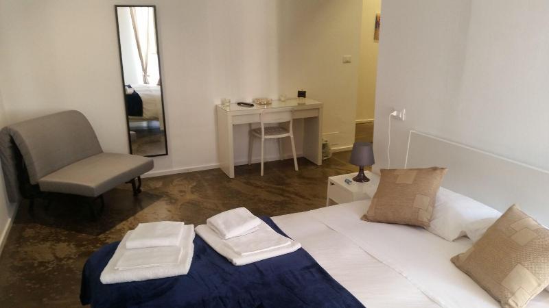 Palermo Rooms - Oda