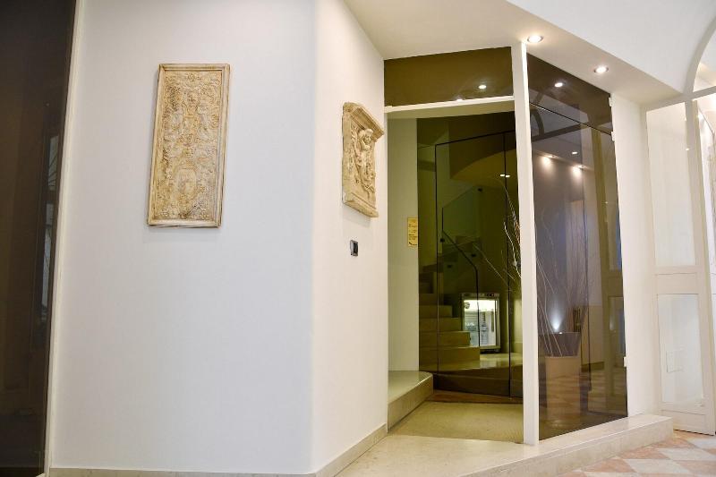 Avanguardia Suite Ferrara - Oda