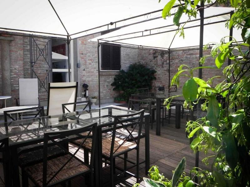 Avanguardia Suite Ferrara - Oda