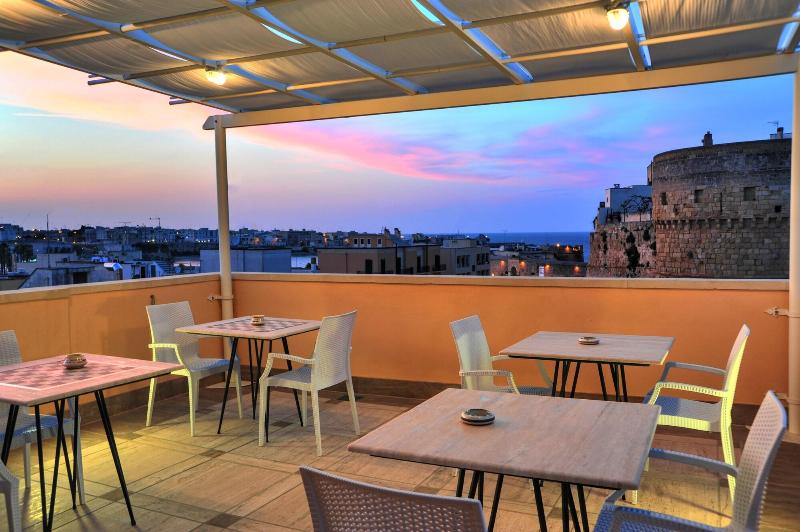 Camere Sulle Mura - Genel