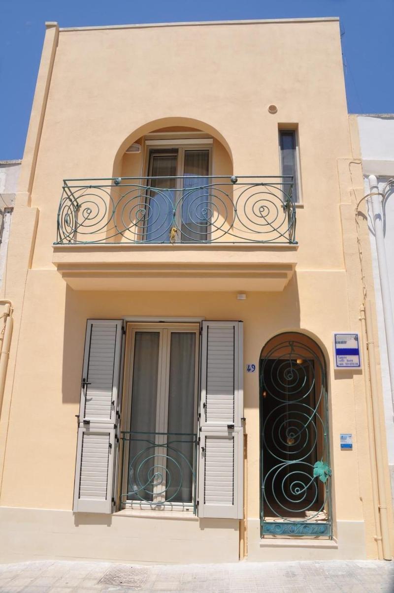 Camere Sulle Mura - Genel