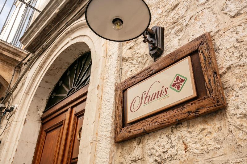 Stunis Charme B&B - Genel