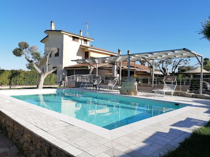 Bed And Breakfast Giardini Di Marzo - Aktivite