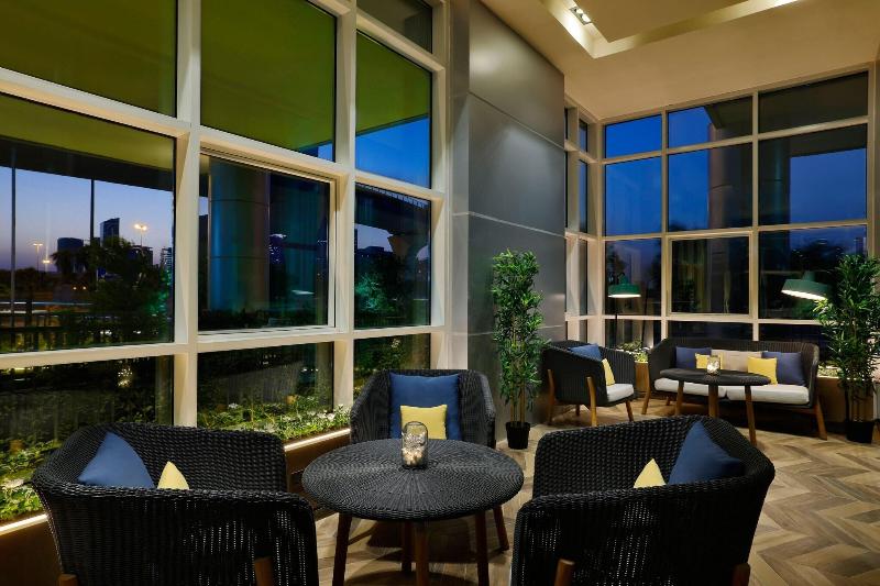 Courtyard By Marriott Riyadh Northern Ring Road - Bar