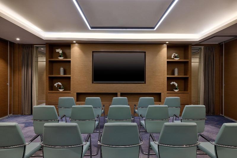 Courtyard By Marriott Riyadh Northern Ring Road - Toplantı