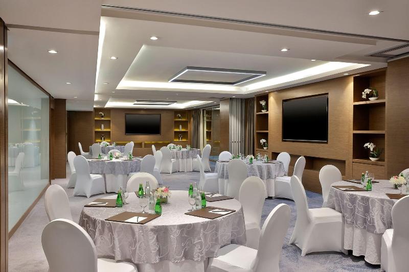 Courtyard By Marriott Riyadh Northern Ring Road - Toplantı