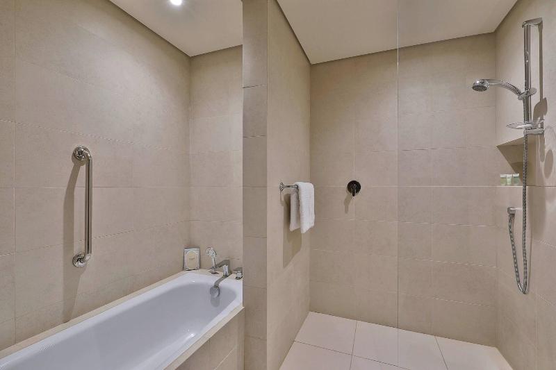 Courtyard By Marriott Riyadh Northern Ring Road - Oda