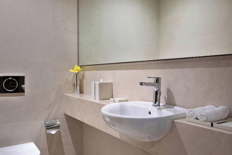 Courtyard By Marriott Riyadh Northern Ring Road - Oda