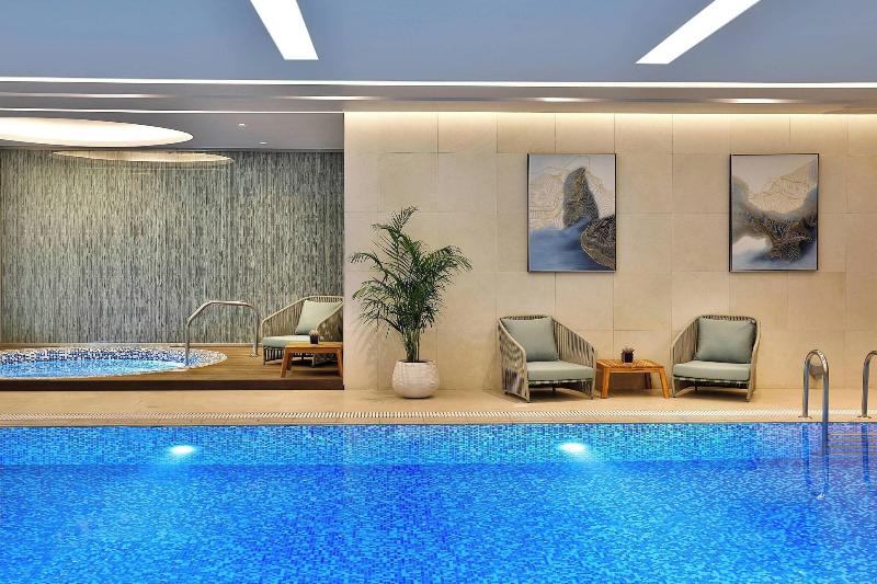 Courtyard By Marriott Riyadh Northern Ring Road - Havuz