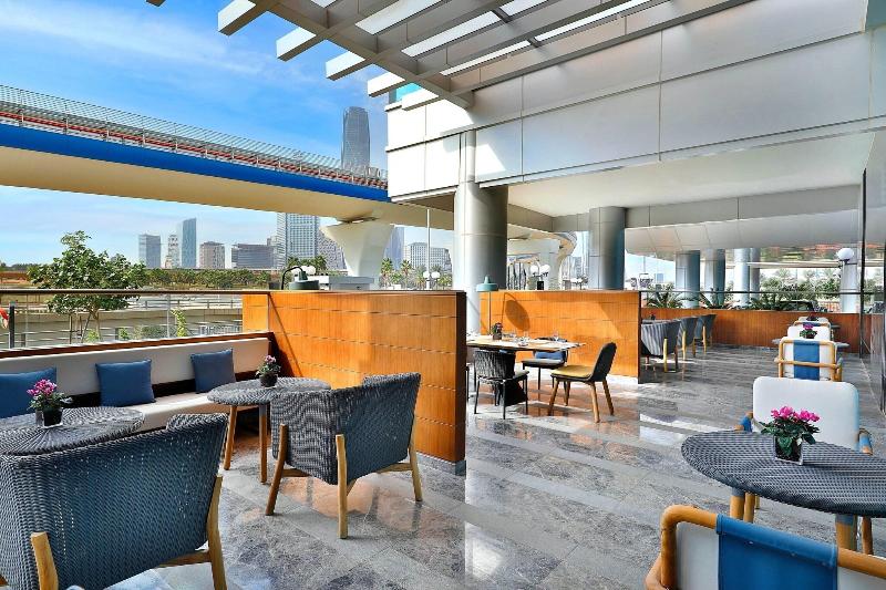 Courtyard By Marriott Riyadh Northern Ring Road - Teras