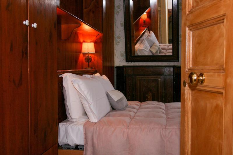 Residenza Donnafugata B&B - Oda