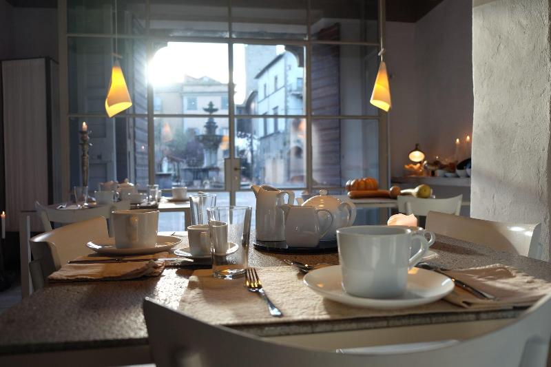 B&B A Piazza del Gesù - Restoran