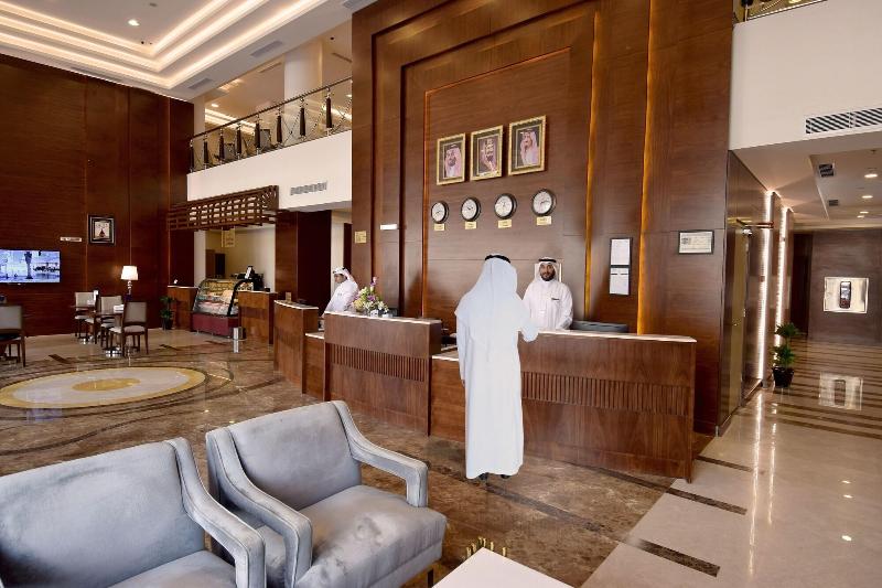 Zaha Hotel - Lobi