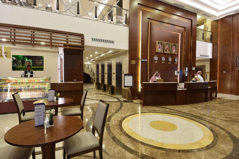 Zaha Hotel - Lobi