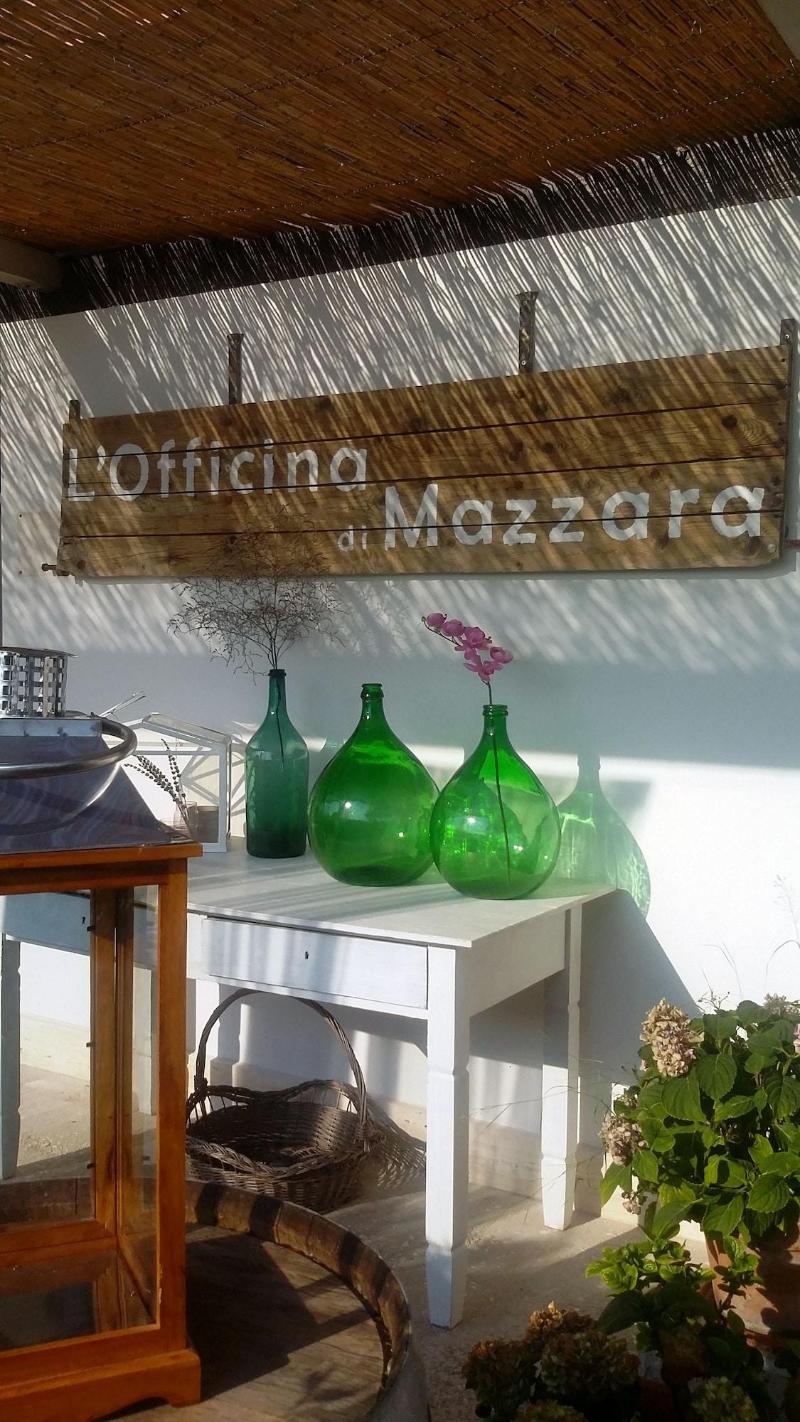 Mazzara Farm - Lobi