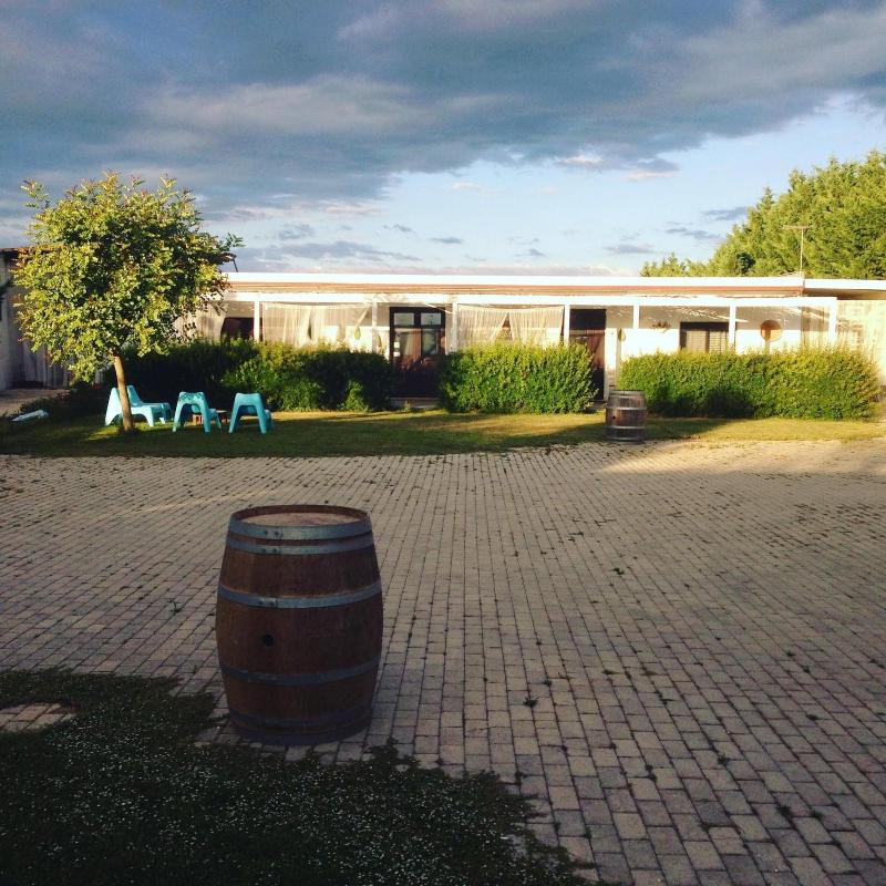 Mazzara Farm - Genel
