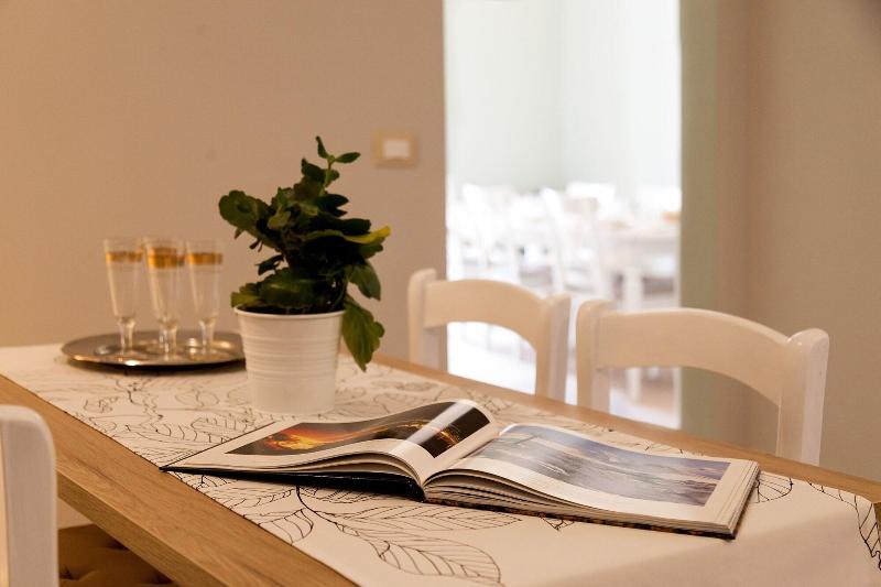 Il Leone Blu - Bed & Breakfast - Restoran