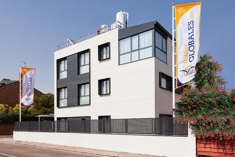 Globales Acis & Galatea Hotel - Genel