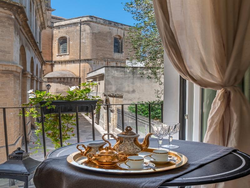 Palazzo Sant'Anna Lecce - Oda