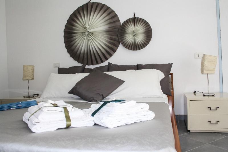 Salotto Piramide B&B - Oda