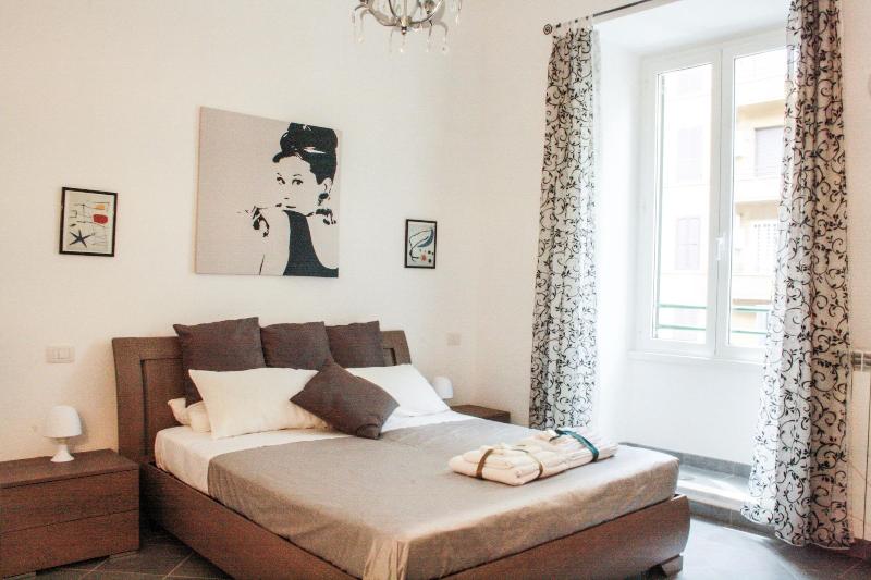 Salotto Piramide B&B - Oda