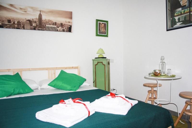 Salotto Piramide B&B - Oda