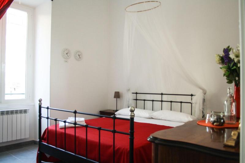 Salotto Piramide B&B - Oda