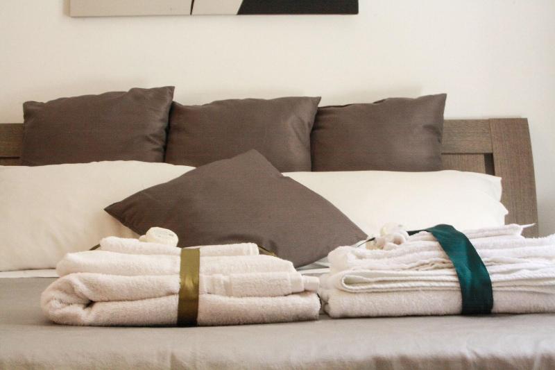 Salotto Piramide B&B - Oda