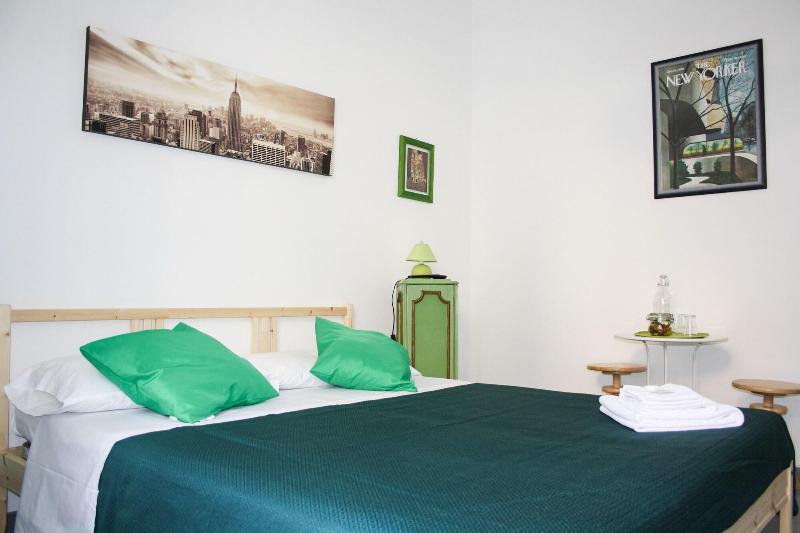 Salotto Piramide B&B - Oda