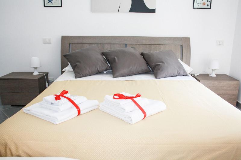 Salotto Piramide B&B - Oda
