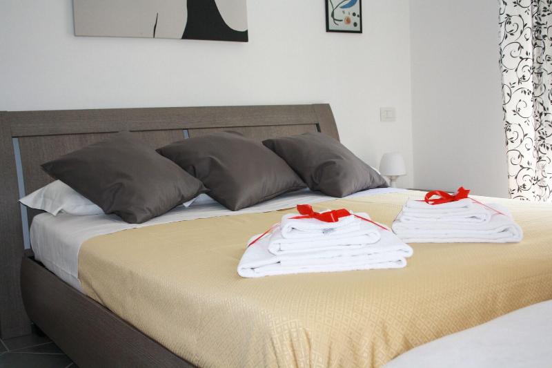 Salotto Piramide B&B - Oda