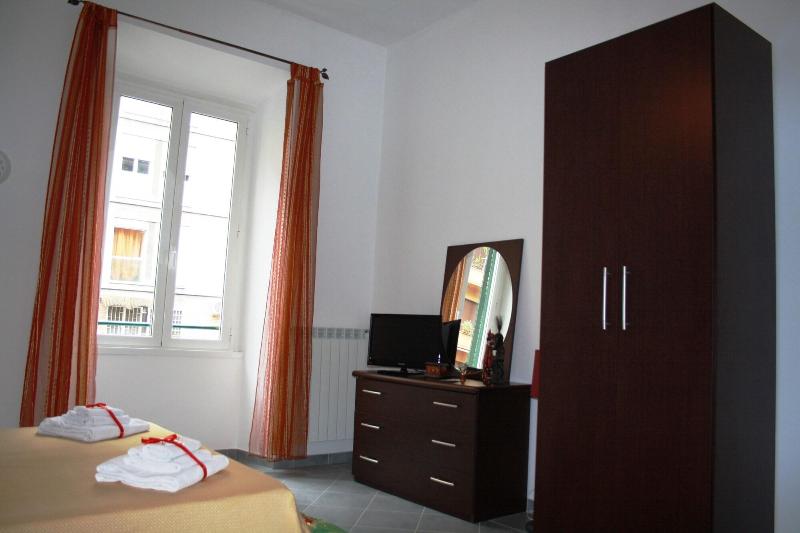 Salotto Piramide B&B - Oda