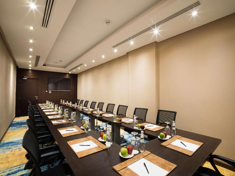 Naviti Warwick Dammam - Toplantı