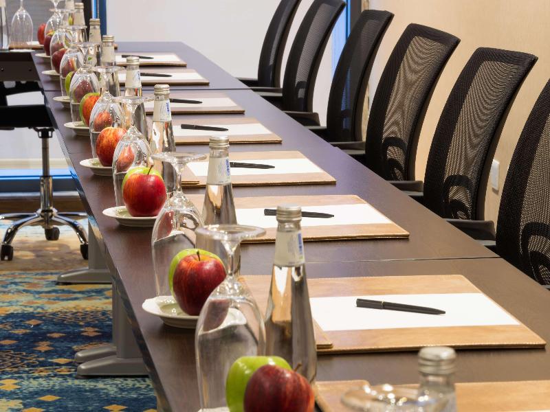 Naviti Warwick Dammam - Toplantı