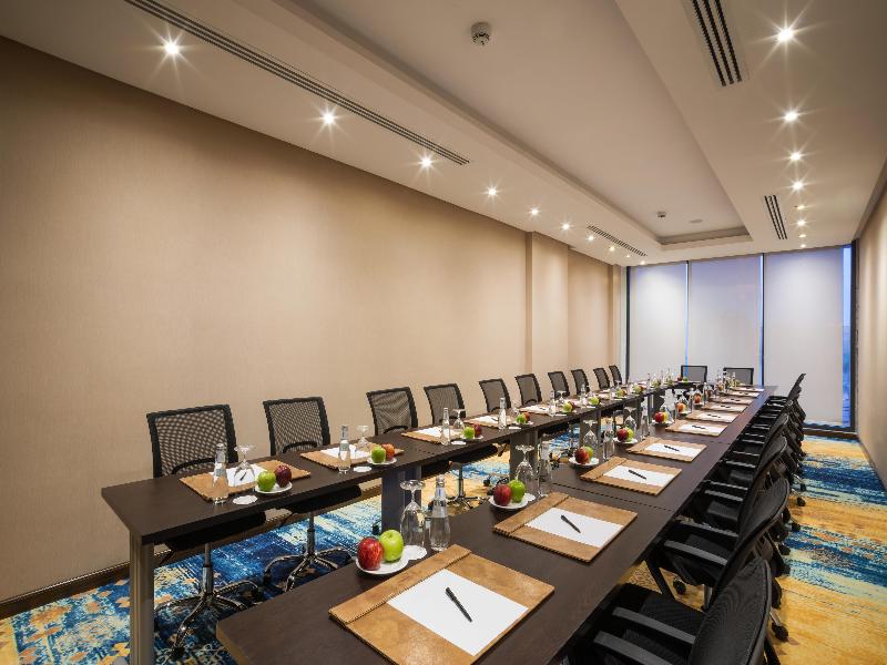 Naviti Warwick Dammam - Toplantı