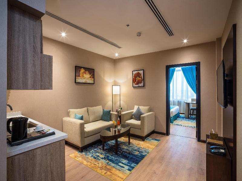 Naviti Warwick Dammam - Oda