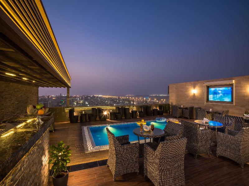 Naviti Warwick Dammam - Havuz