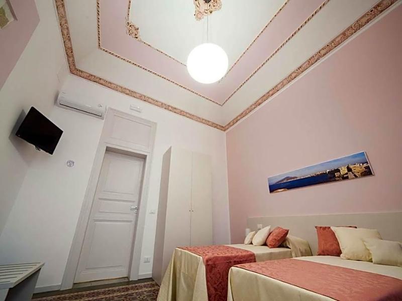 Belle Epoque B&B - Genel